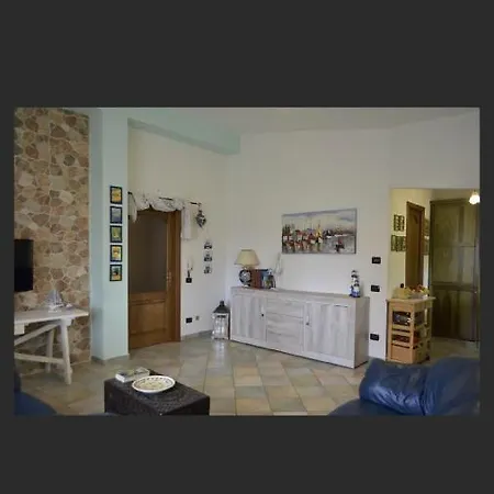 With 3 Bedrooms In Cea Barisardo With Enclosed Garden 300 M From The Beach Apartamento Bari Sardo