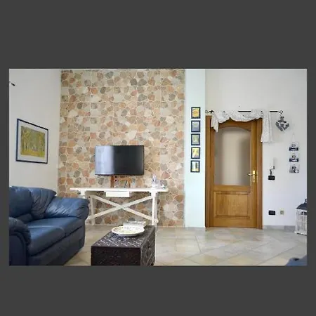 Apartamento With 3 Bedrooms In Cea Barisardo With Enclosed Garden 300 M From The Beach
